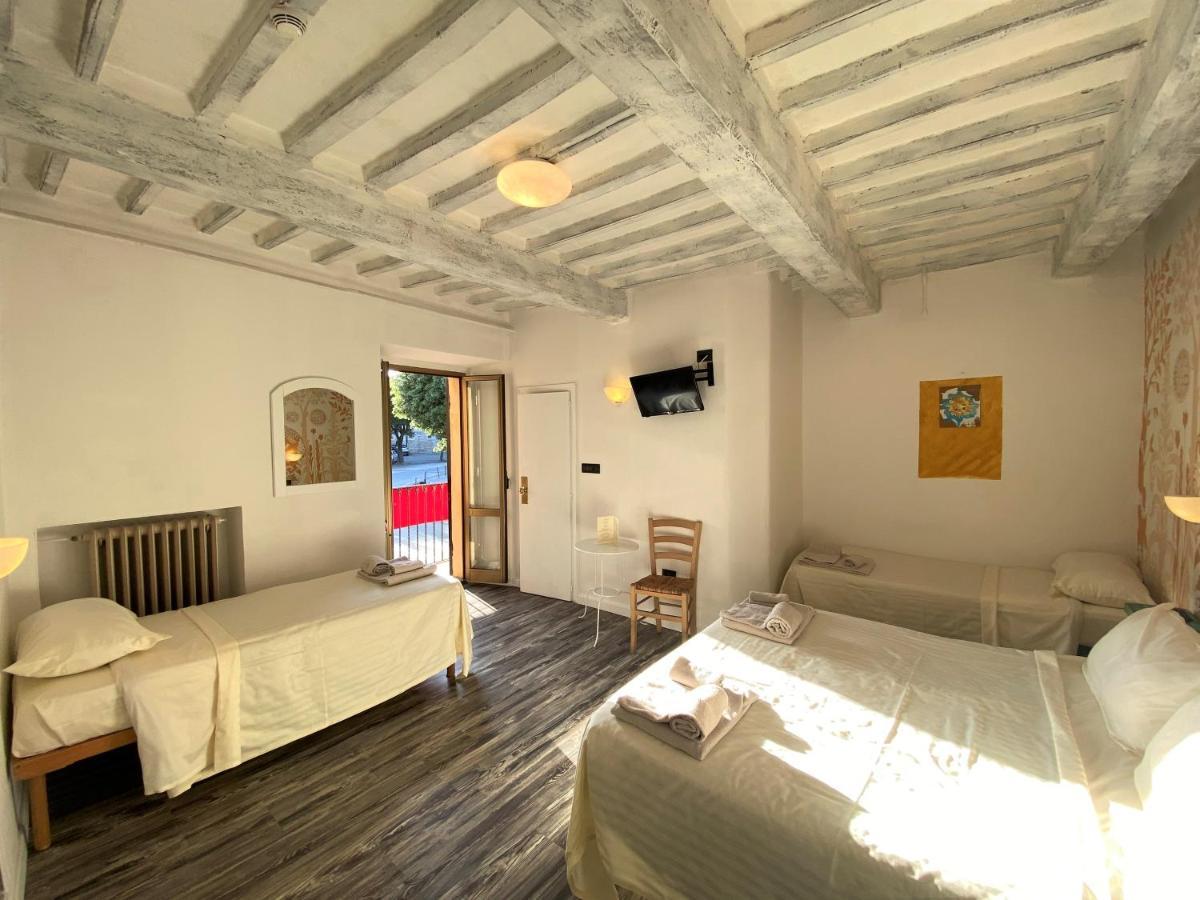 Hotel San Francesco E Il Lupo Gubbio Dış mekan fotoğraf