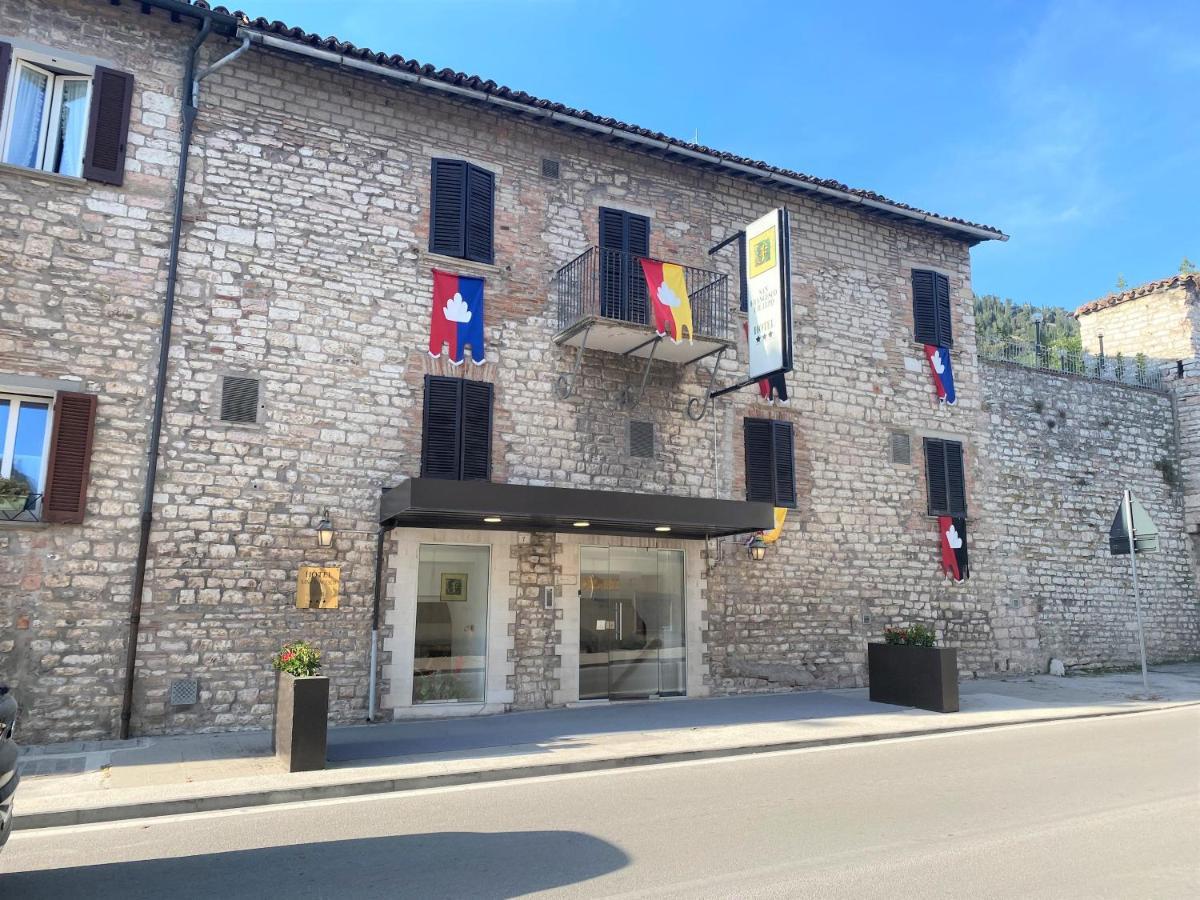 Hotel San Francesco E Il Lupo Gubbio Dış mekan fotoğraf